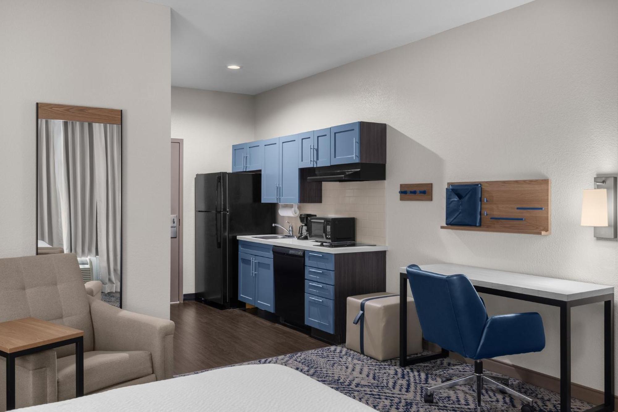 Candlewood Suites Alexandria By Ihg Exteriör bild
